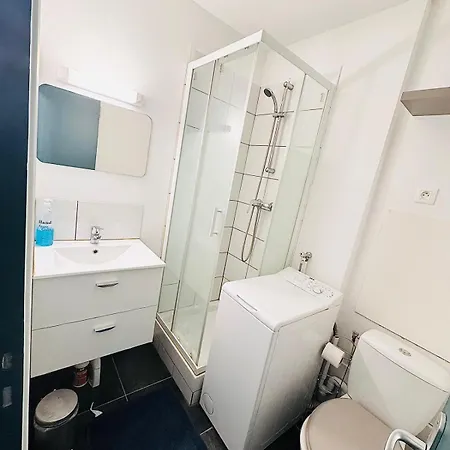 Ngoma Immobilier N35 Proche Gare Apartment *