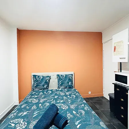 Ngoma Immobilier N35 Proche Gare Apartment *
